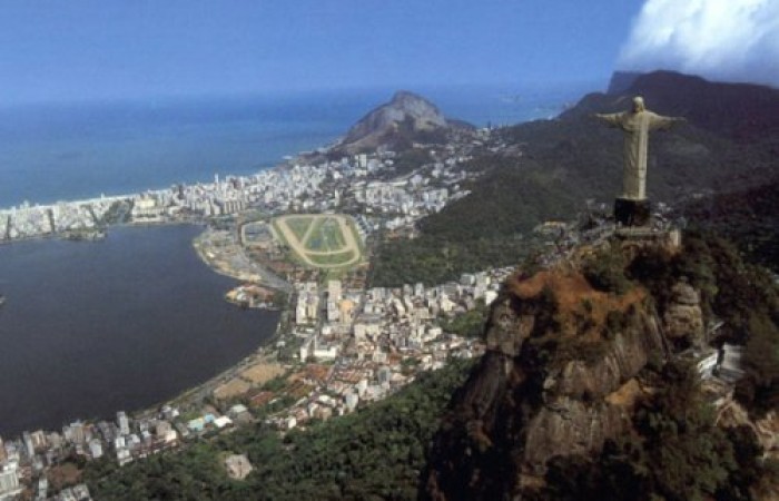 10 самых высоких памятников в мире (10 фото)