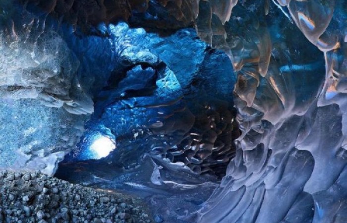 Пещеры из льда (25 фото)