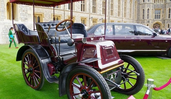30 автомобилей британской королевской семьи
